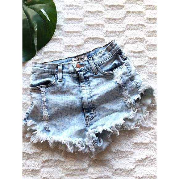 AKIRA Pants - Vibrant Miu High Rise Cutoff Destroyed Shorts